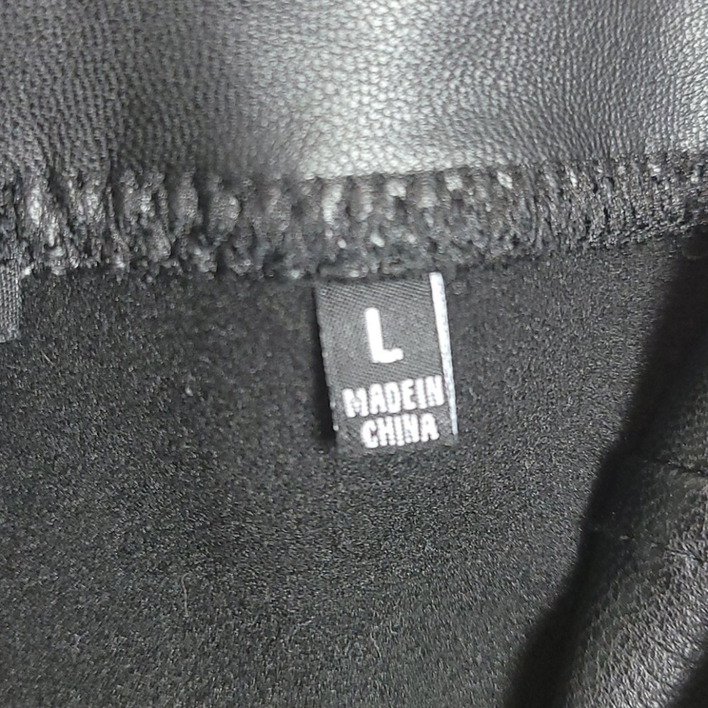 7 For All Mankind Faux Leather Leggings Black - Picture 7 of 8